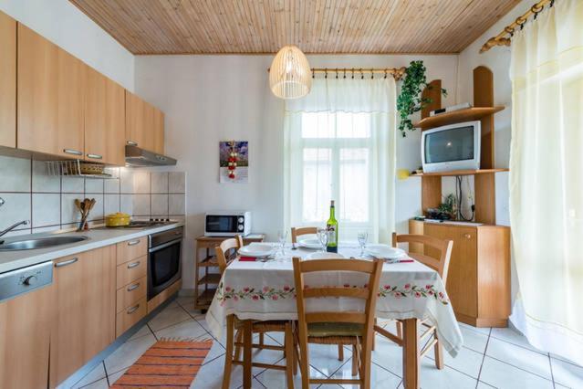 Apartments Lima Lazaneo Jelsa  Εξωτερικό φωτογραφία